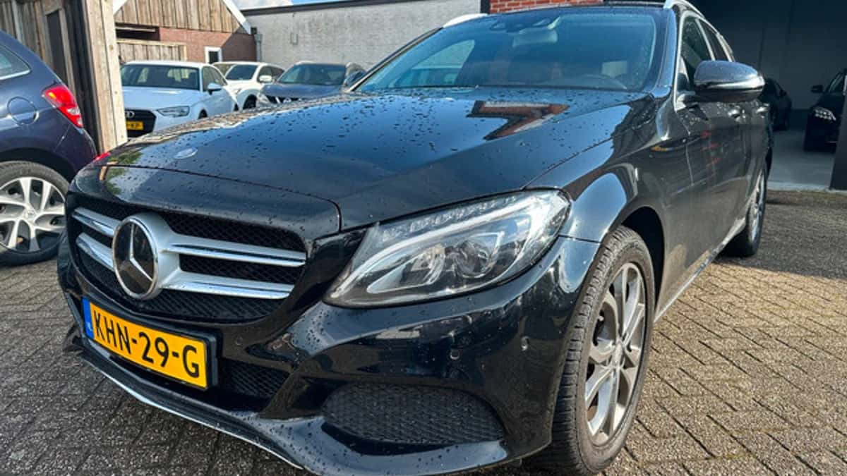 Mercedes-Benz C-Klasse (2015) — foto 1
