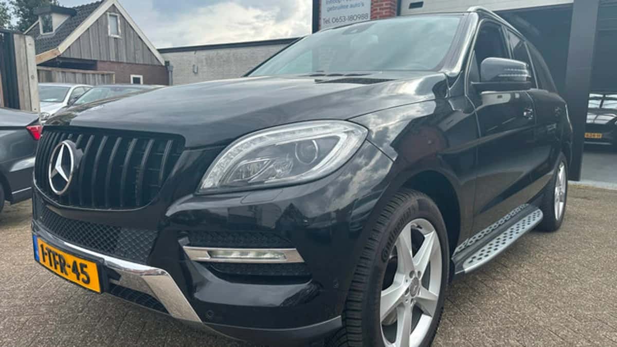 Mercedes-Benz ML-Klasse (2013) — foto 1