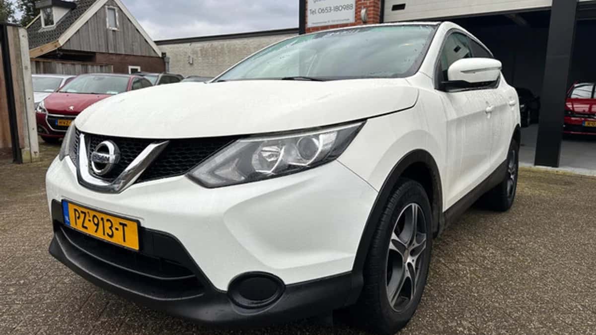 Nissan Qashqai (2015) — foto 1