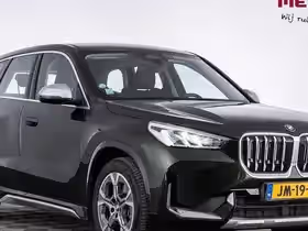 BMW iX1 (2023)