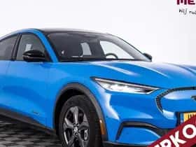 Ford Mustang (2023)