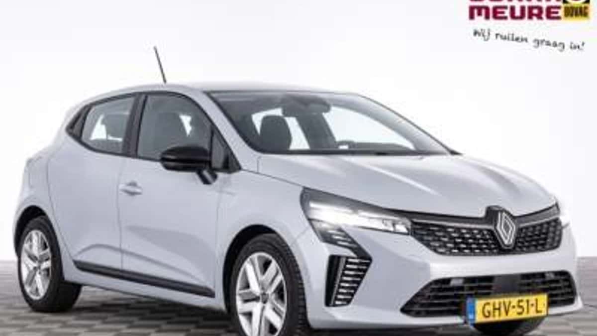 Renault Clio (2024) — foto 1