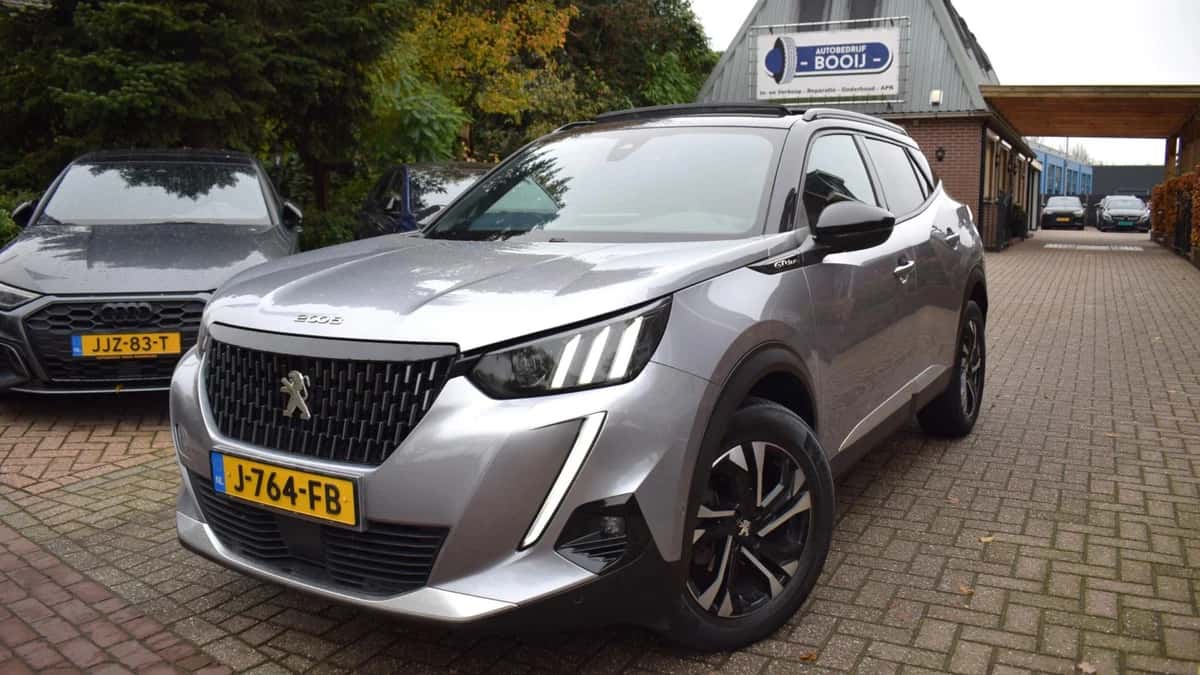 Peugeot 2008 (2020) — foto 1
