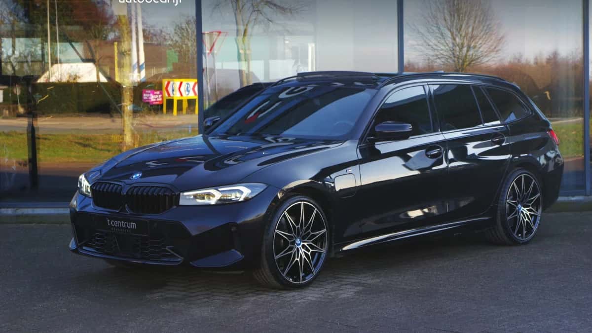 BMW 3-Serie (2023) — foto 1