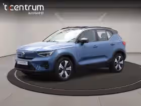 Volvo XC40 (2022)