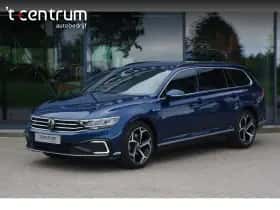 Volkswagen Passat (2022)