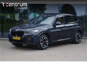 BMW iX3 (2023)