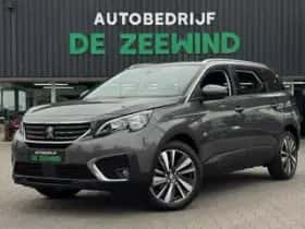 Peugeot 5008 (2017)