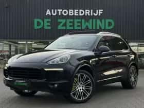Porsche Cayenne (2015)