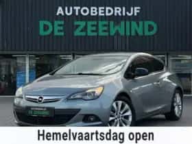 Opel Astra (2012)