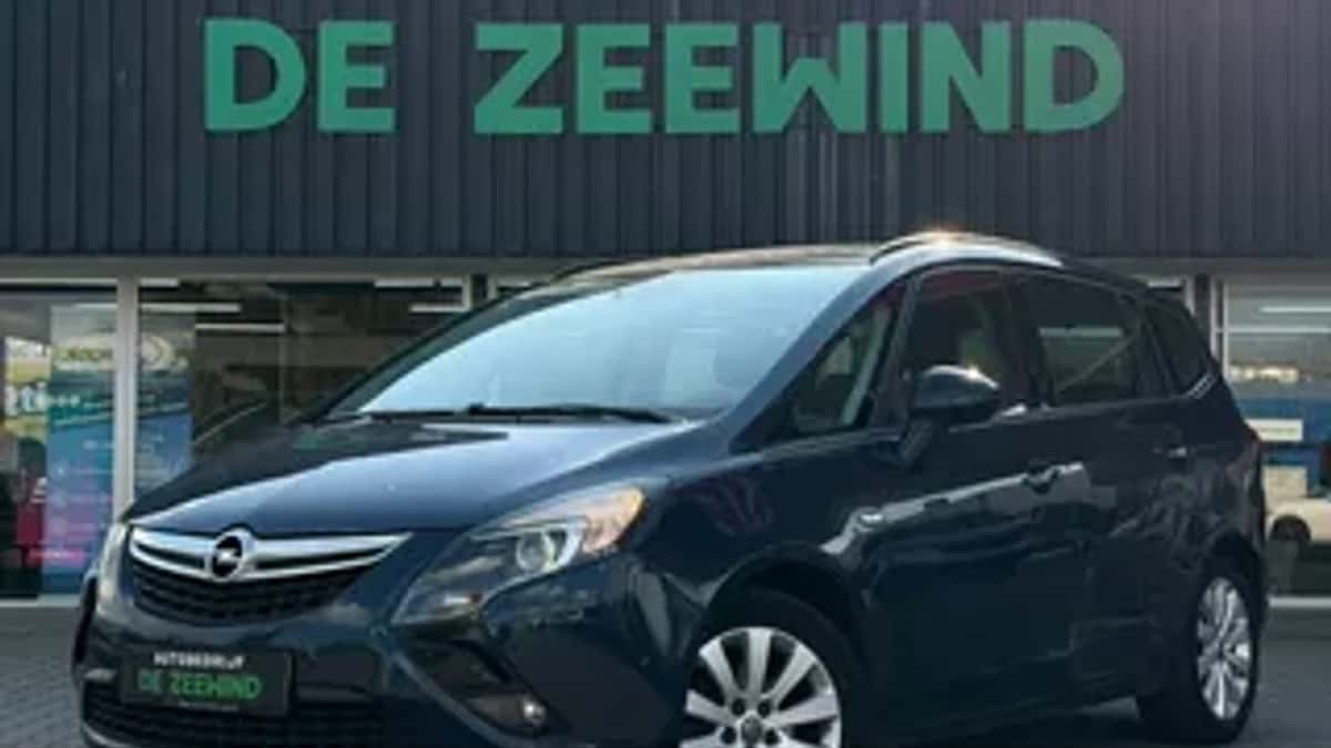 Opel Zafira (2011) — foto 1