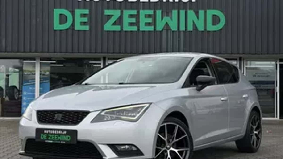 SEAT Leon (2013) — foto 1