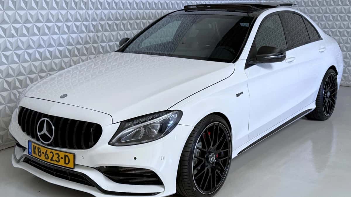 Mercedes-Benz C-Klasse (2015) — foto 1