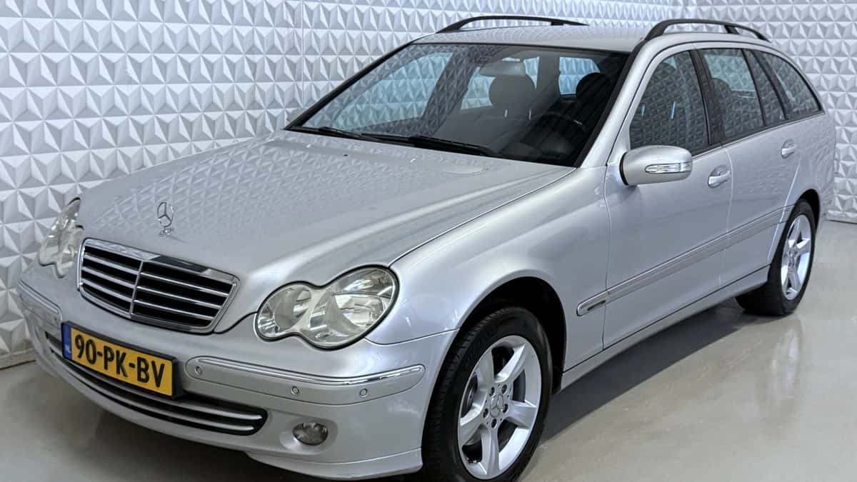Mercedes-Benz C-Klasse (2004) — foto 1