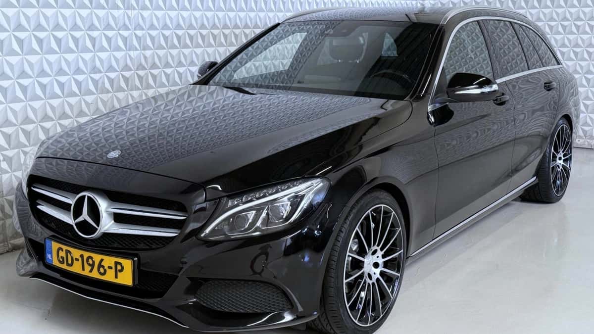 Mercedes-Benz C-Klasse (2015) — foto 1