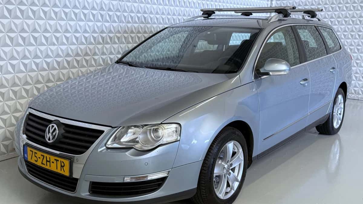 Volkswagen Passat (2008) — foto 1
