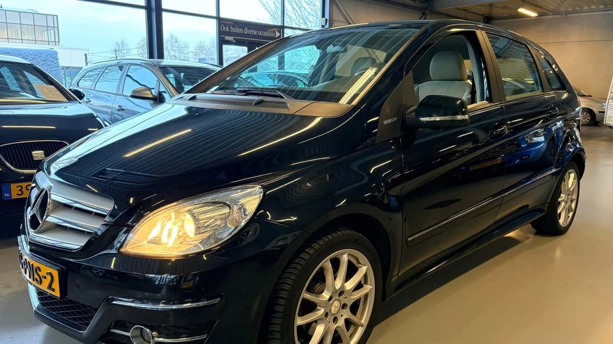 Mercedes-Benz B-Klasse (2011) — foto 1