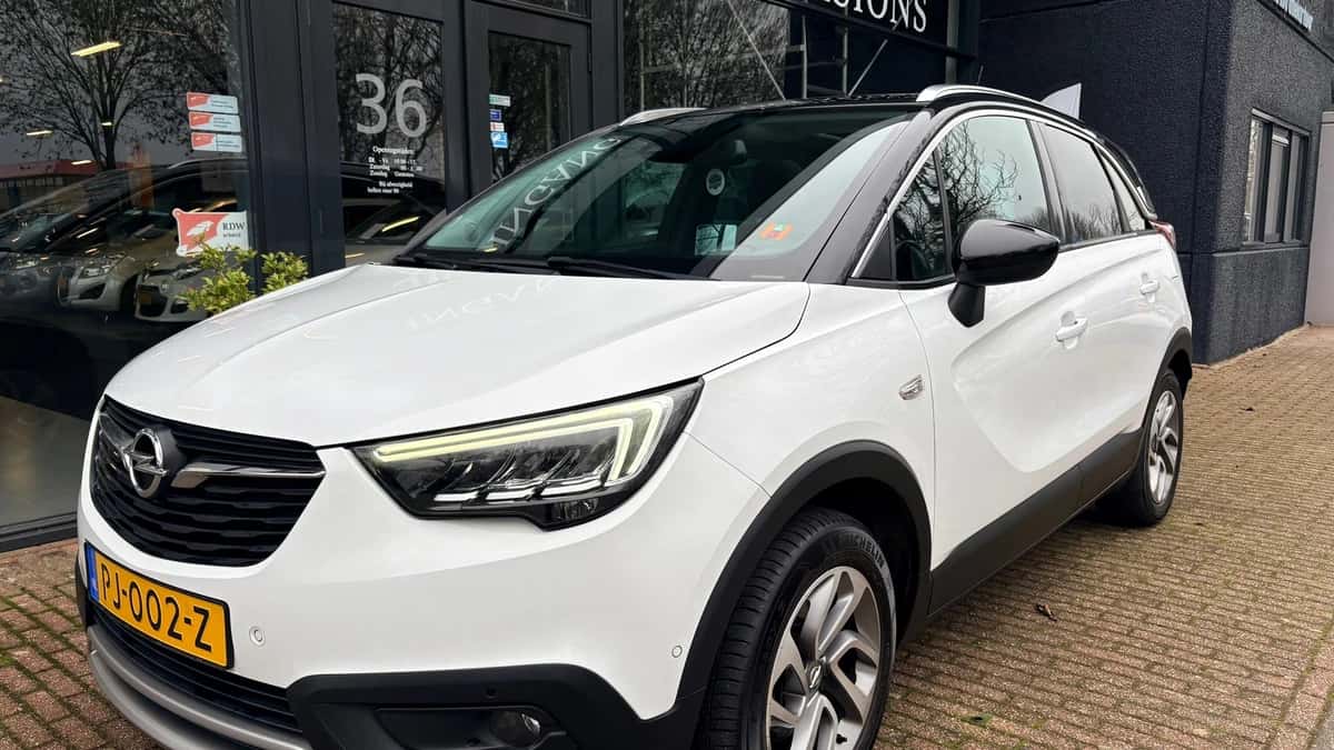 Opel Crossland X (2017) — foto 1