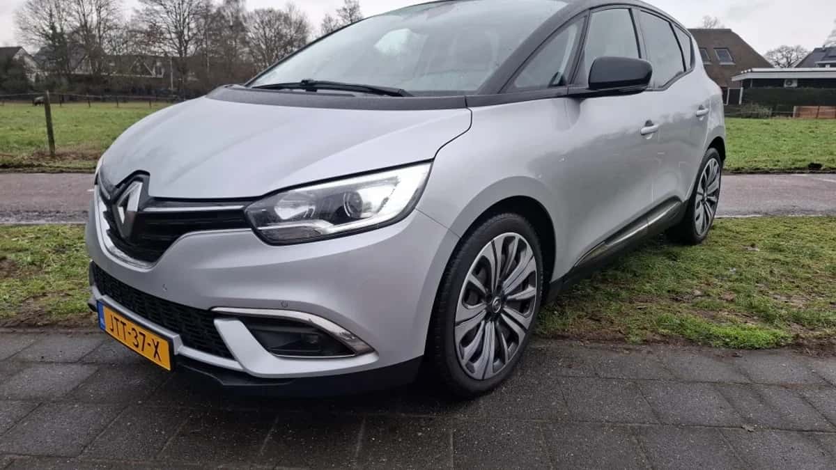 Renault Scénic (2021) — foto 1