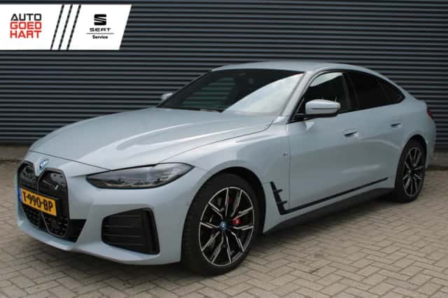 BMW i4 (2023)