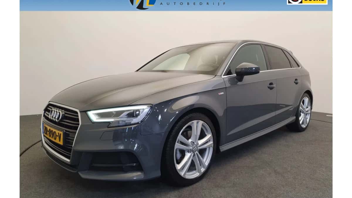 Audi A3 (2018) — foto 1