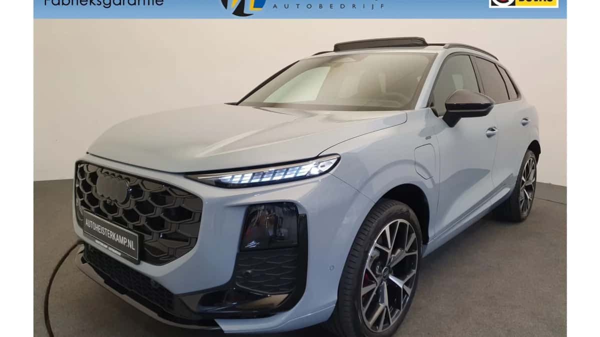 Audi Q3 (2025) — foto 1