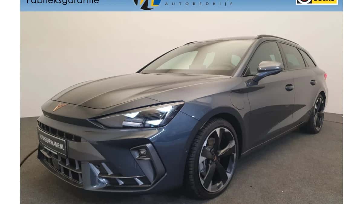 CUPRA Leon Sportstourer (2024) — foto 1