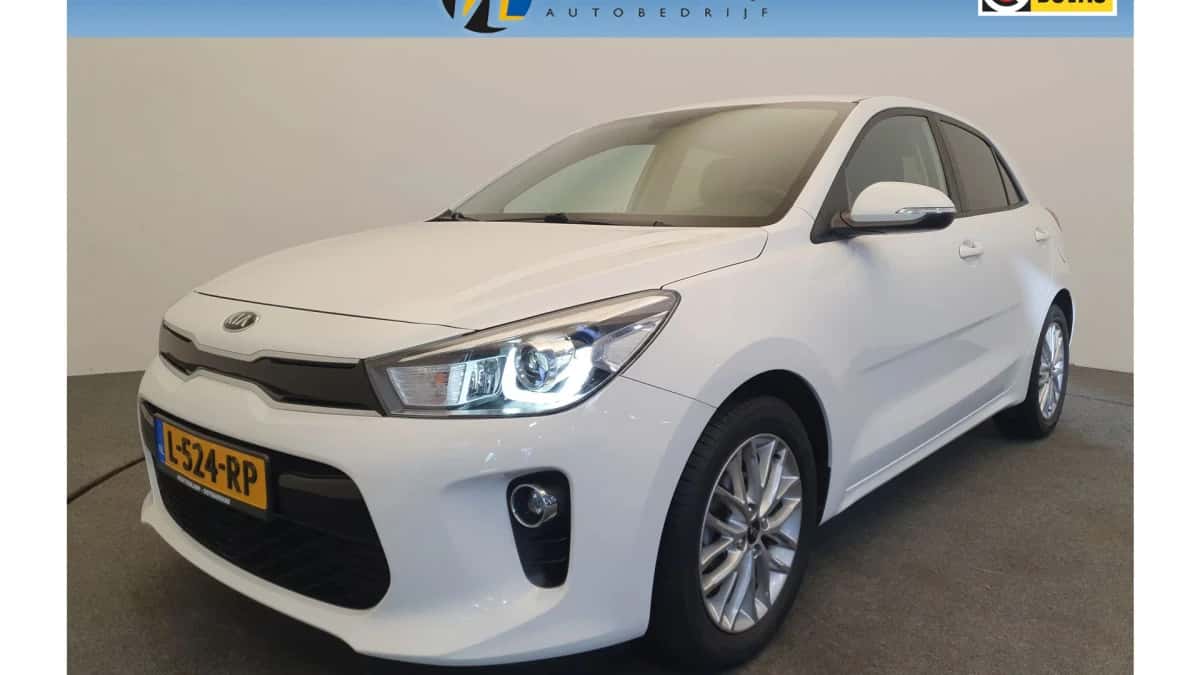 Kia Rio (2015) — foto 1