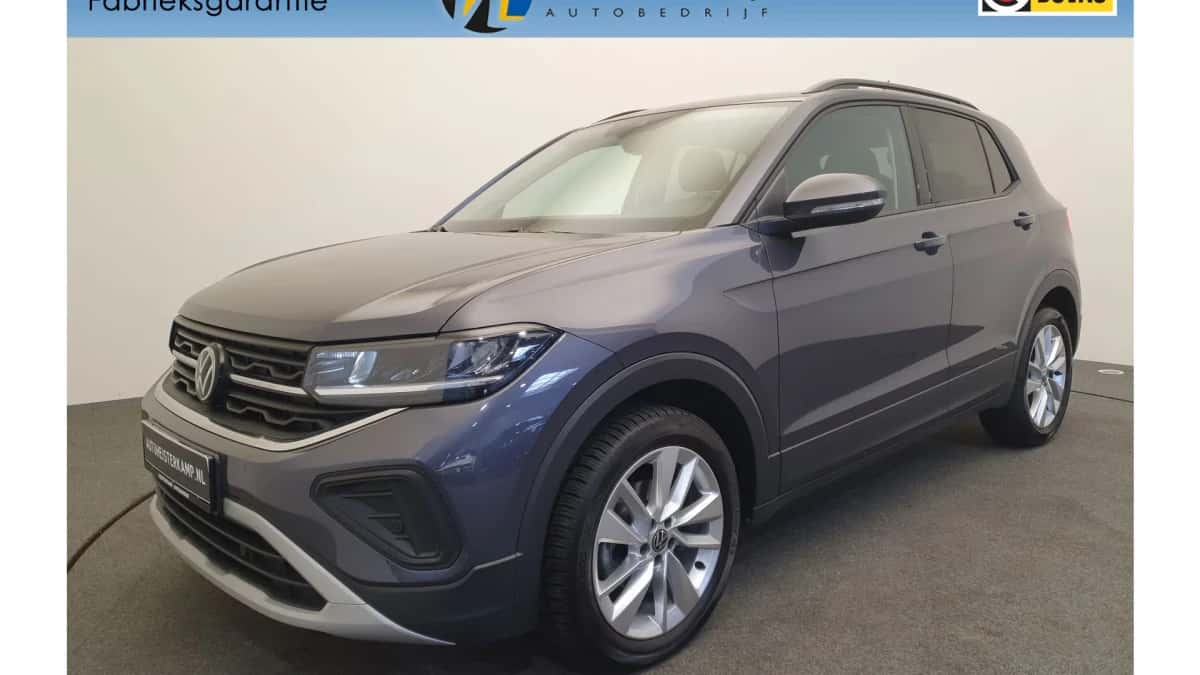 Volkswagen T-Cross (2024) — foto 1