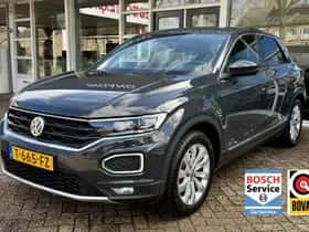 Volkswagen T-Roc (2023)