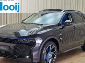 Lynk & Co 01 (2022)