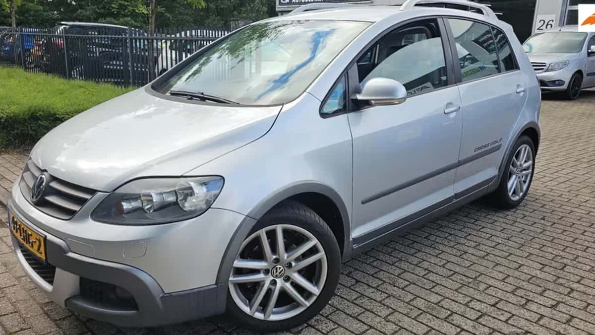 Volkswagen Golf (2009) — foto 1