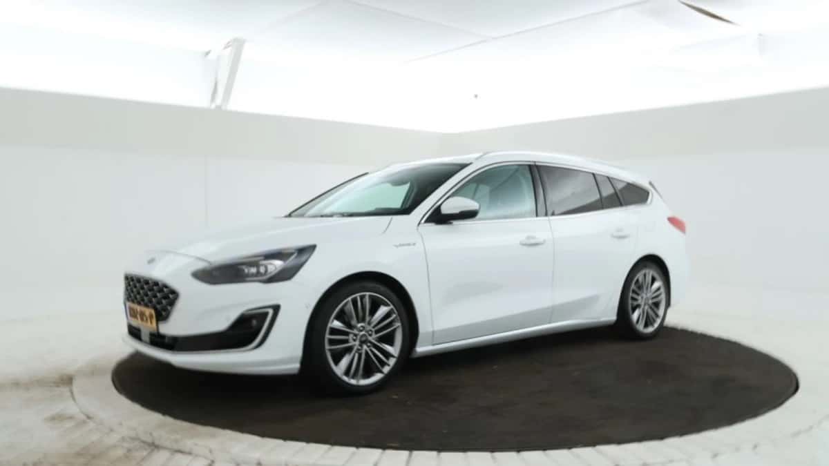 Ford Focus (2020) — foto 1