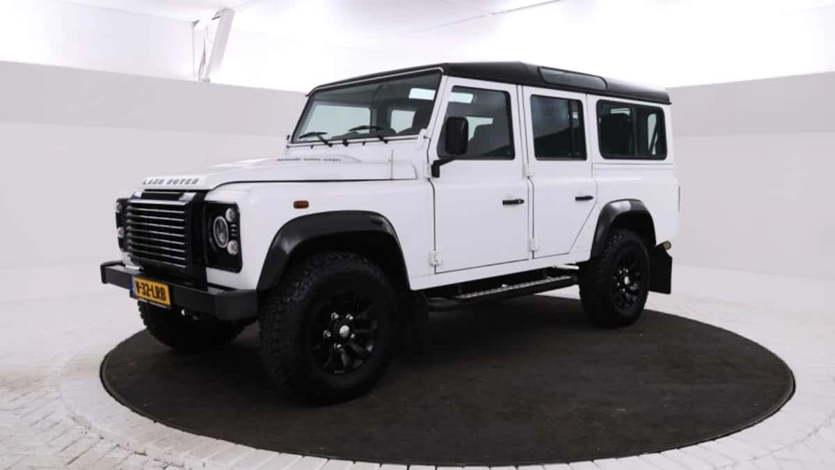 Land Rover Defender (2013) — foto 1