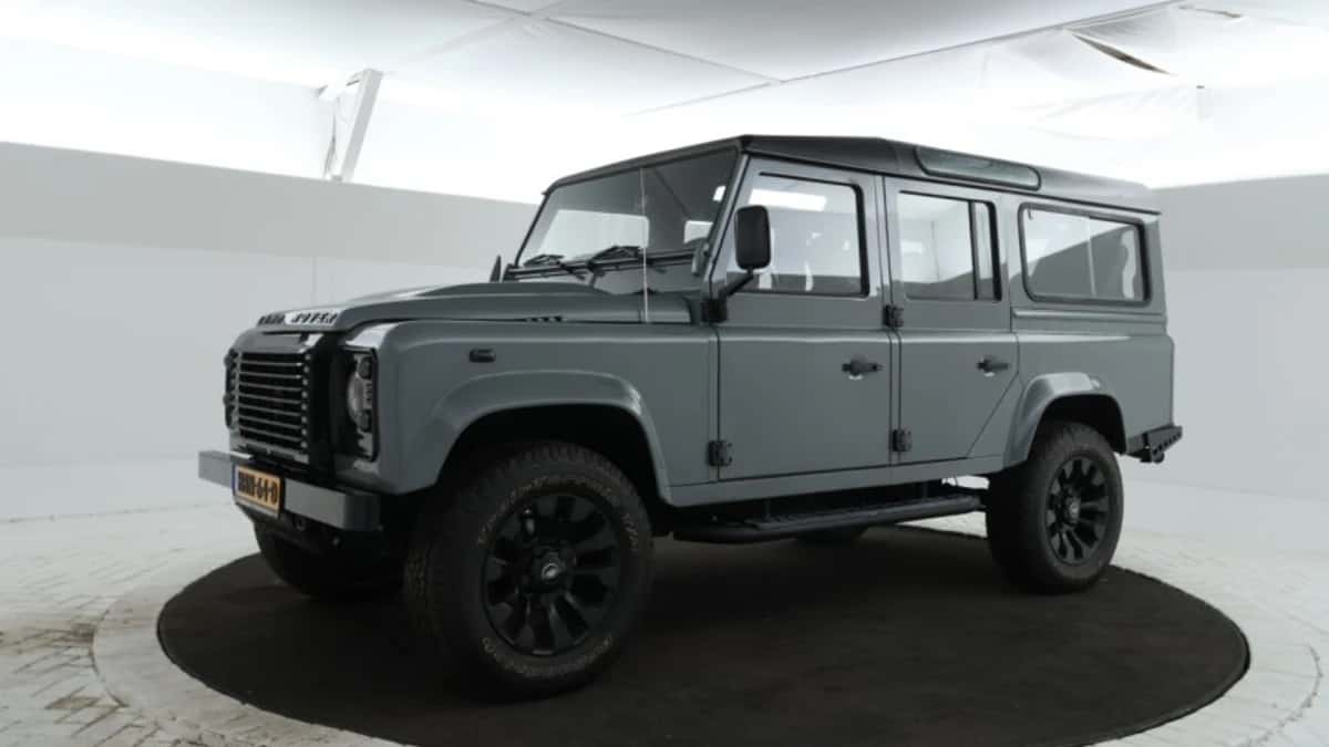 Land Rover Defender (2008) — foto 1