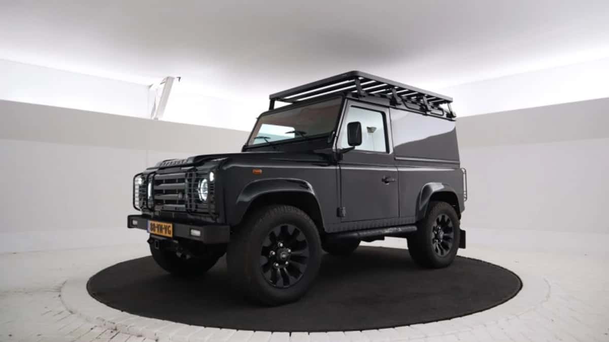 Land Rover Defender (2000) — foto 1