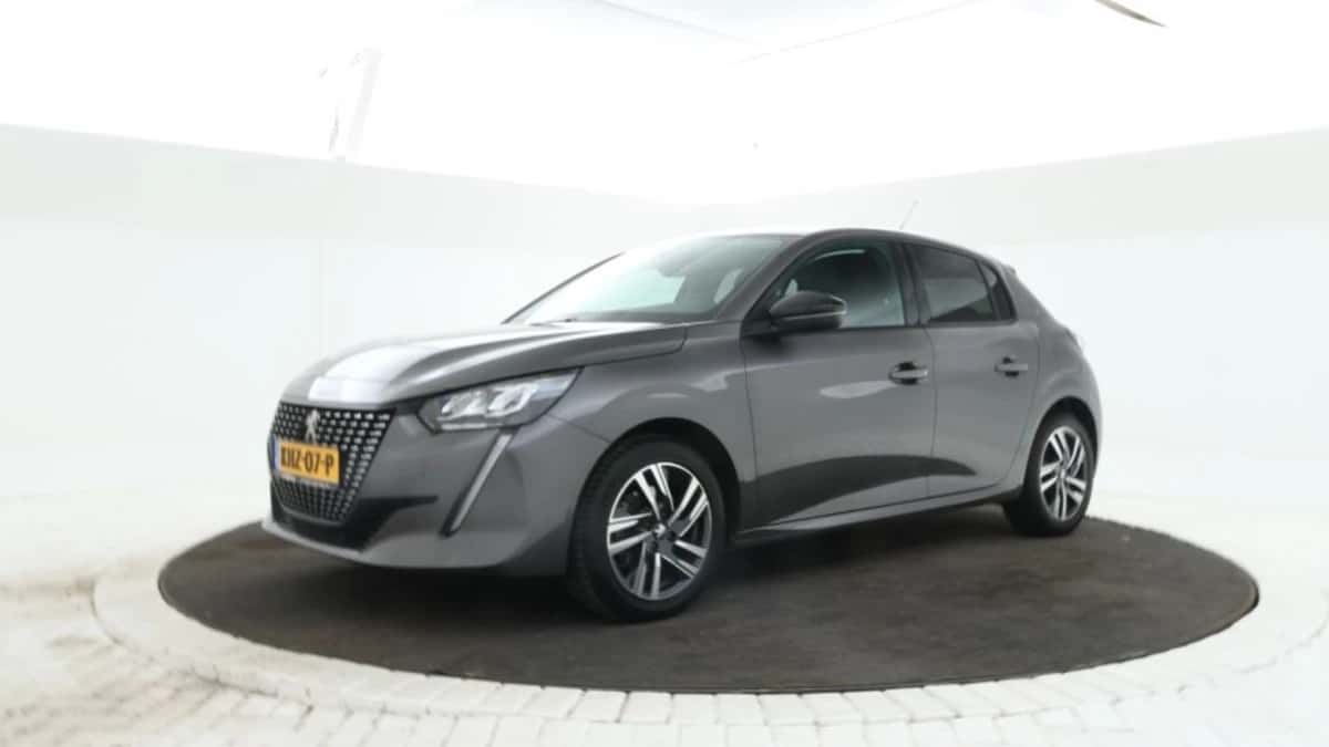 Peugeot 208 (2022) — foto 1