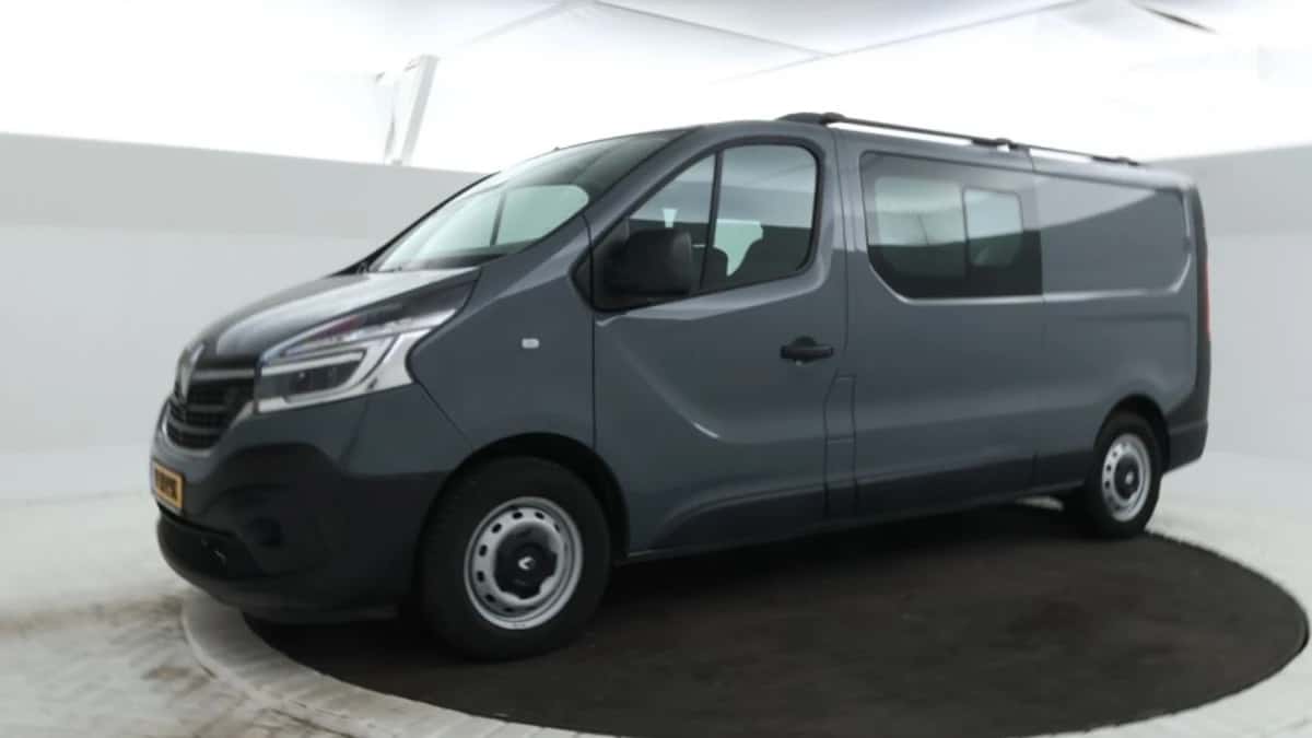 Renault Trafic (2020) — foto 1