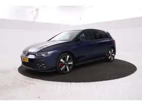 Volkswagen Golf (2023)