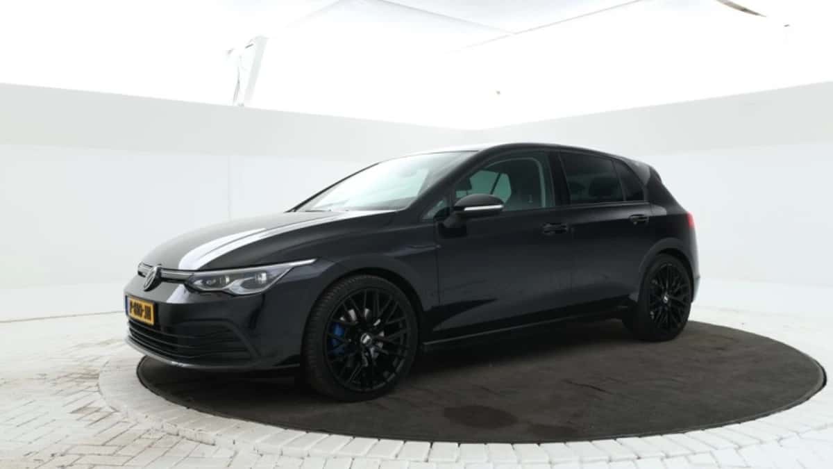 Volkswagen Golf (2020) — foto 1