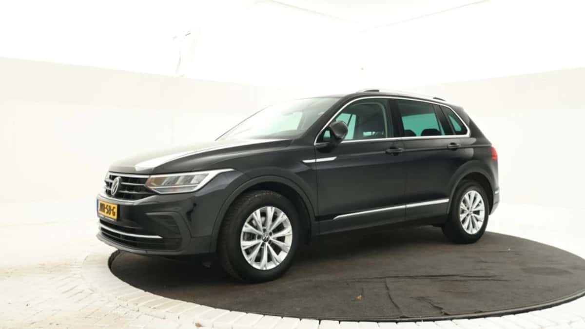 Volkswagen Tiguan (2021) — foto 1