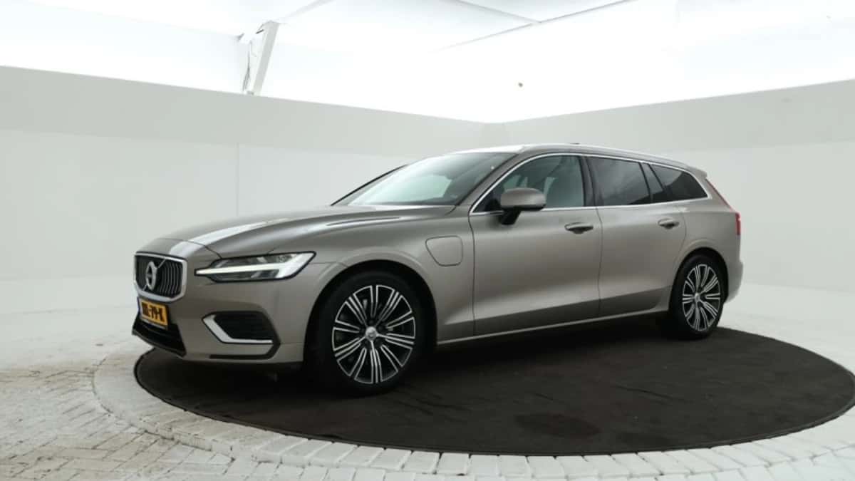 Volvo V60 (2019) — foto 1