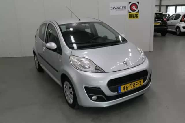 Peugeot 107 (2012)