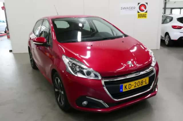 Peugeot 208 (2016)