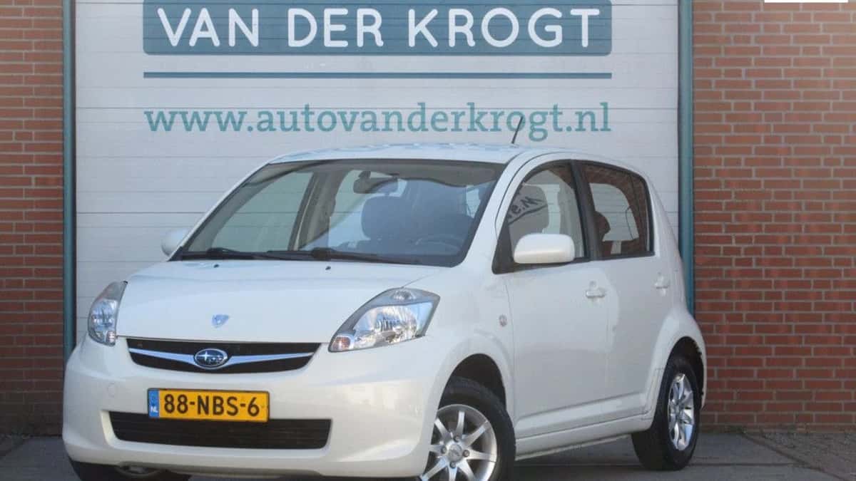 Subaru Justy (2010) — foto 1