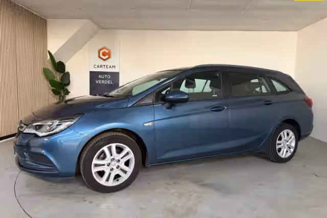 Opel Astra (2017)