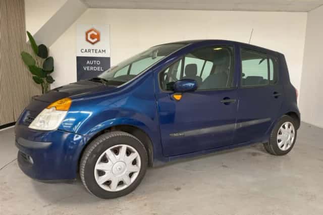 Renault Modus (2004)