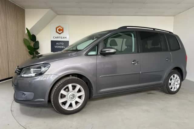 Volkswagen Touran (2012)