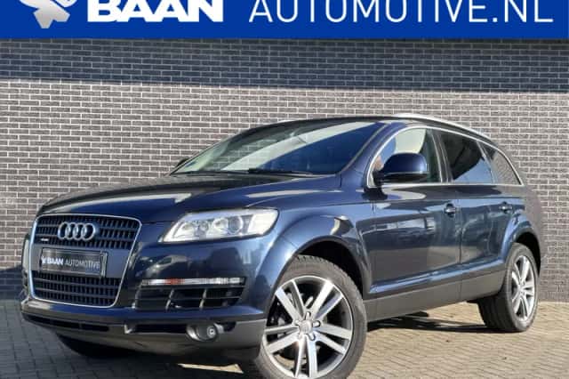 Audi Q7 (2005)