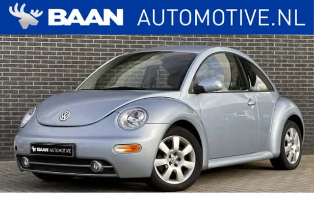 Volkswagen New Beetle (2000)